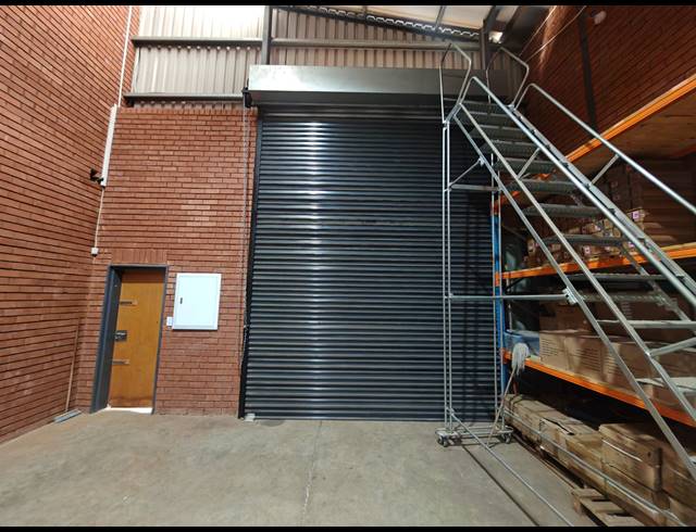 349M² WAREHOUSE TO LET IN ORMONDE